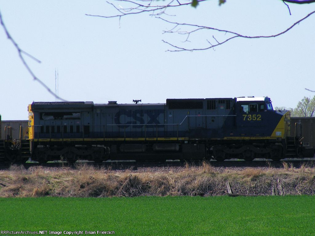 CSXT7352
